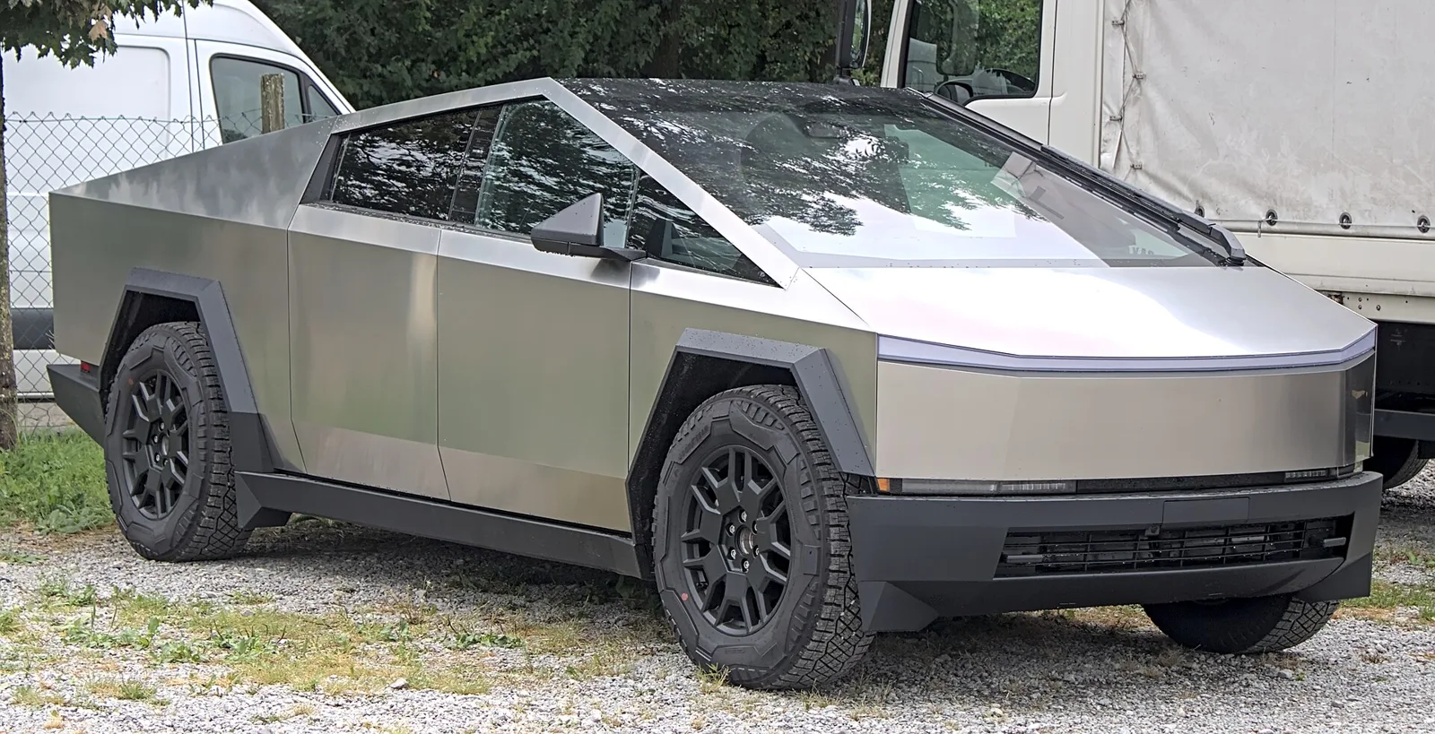 tesla cybertruck