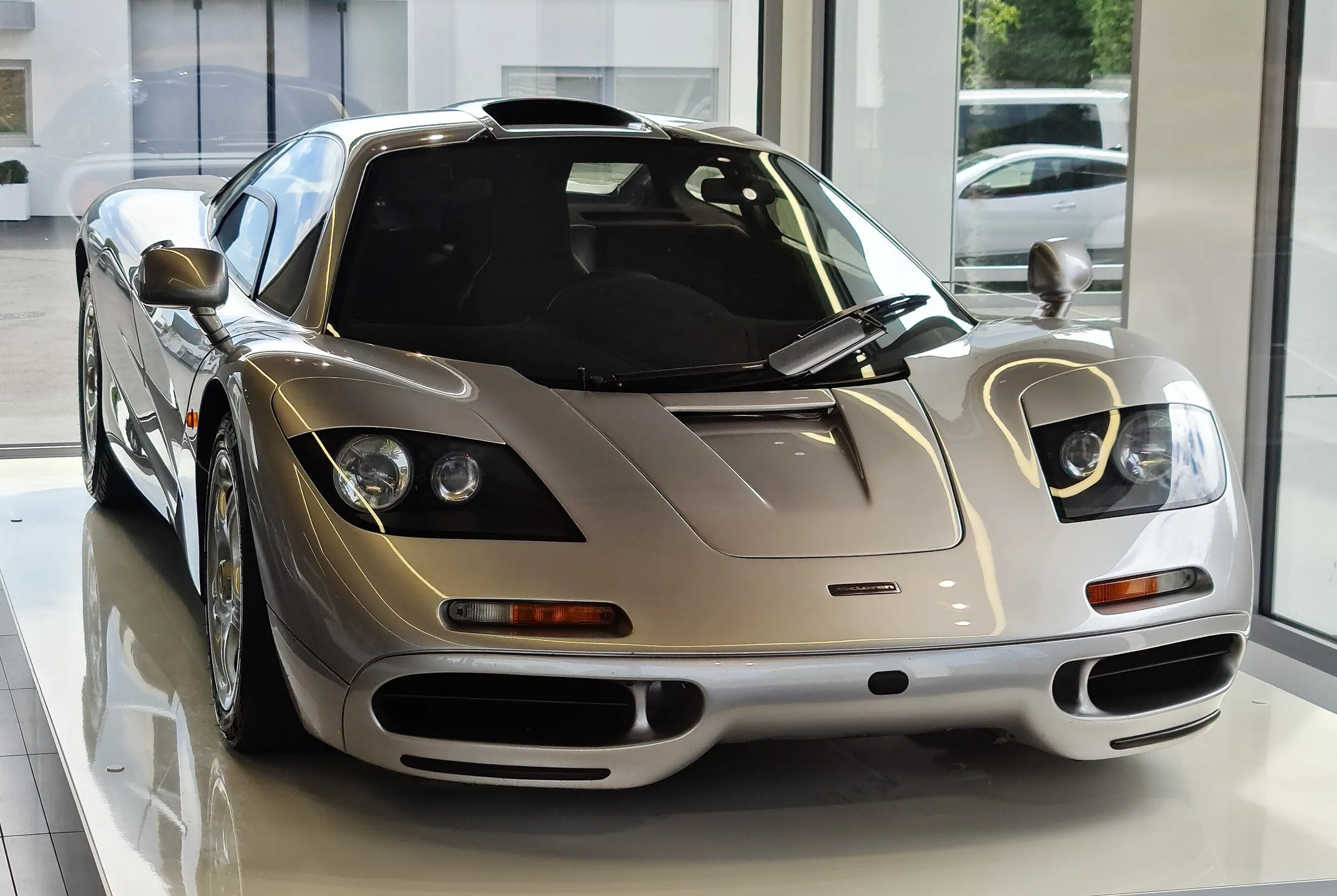 McLaren F1
